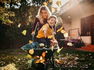 10 Fun Outdoor Kids Activities to Try This Fall