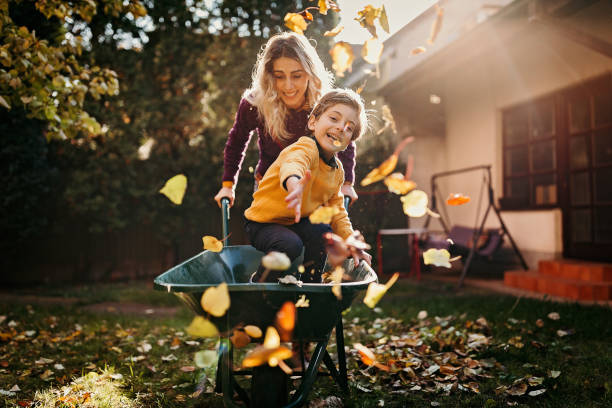 10 Fun Outdoor Kids Activities to Try This Fall