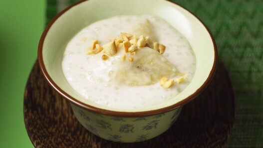 Che Chuoi Chung (Vietnamese Tapioca Pudding)